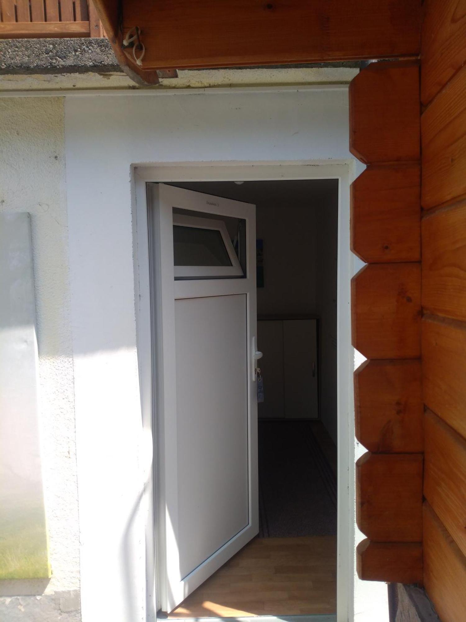 Hostel Trajan Donji Milanovac Esterno foto